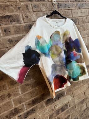 Poetry Cream Watercolor Crewneck Tee size 12